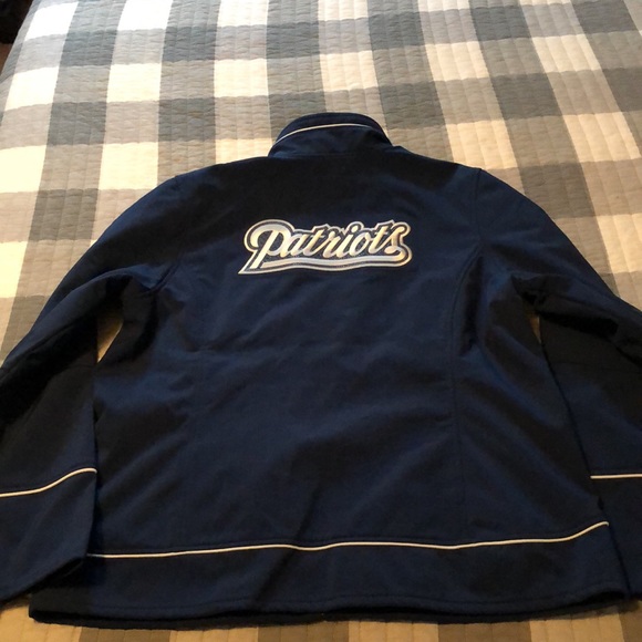 NFL Patriots Jacket - Picture 2 of 6